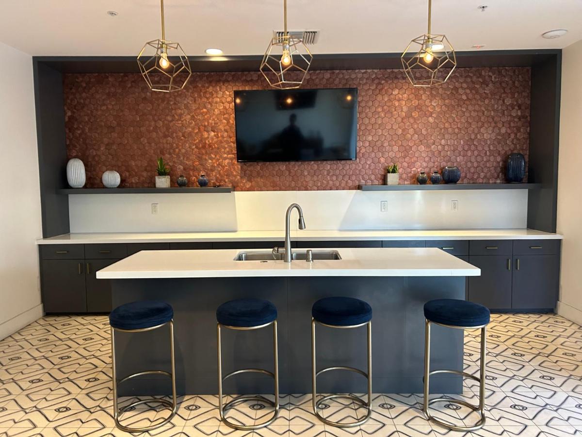 Luxury Apartment In Hollywood Los Angeles Eksteriør billede